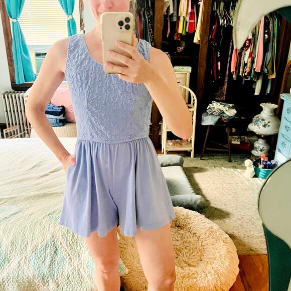Vintage 80s 90s Periwinkle Sleeveless Romper Floral Embroidery + Pockets / S M - Picture 10 of 10